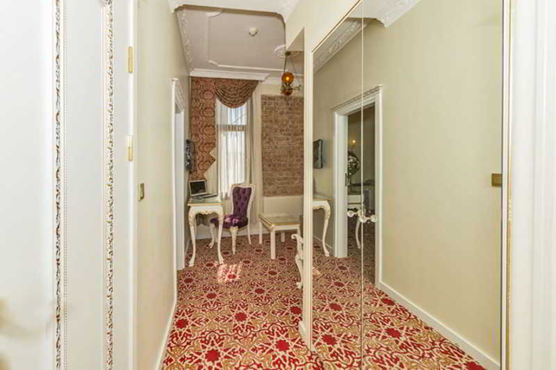 איסטמבול By Murat Crown Hotel Taksim מראה חיצוני תמונה