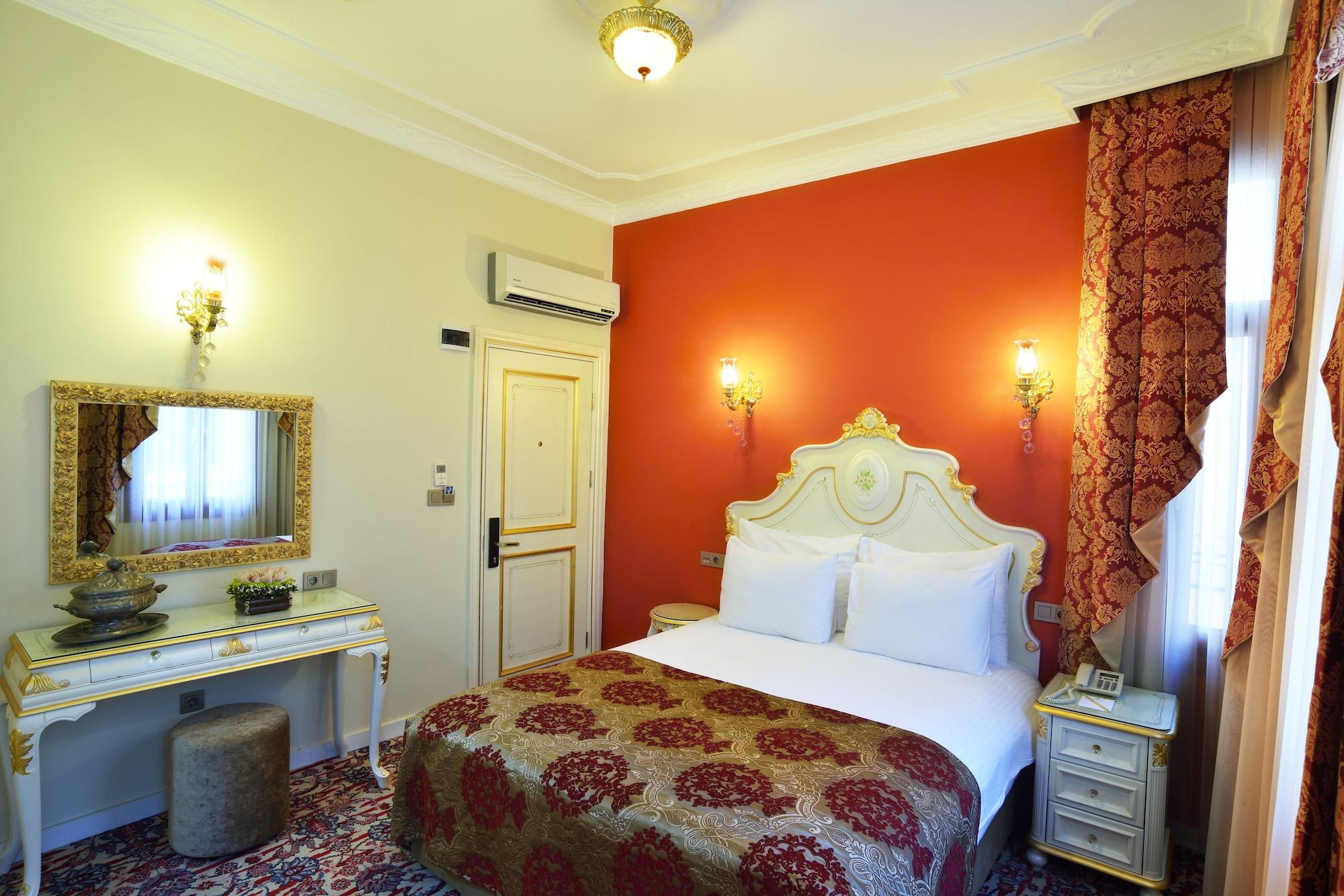 איסטמבול By Murat Crown Hotel Taksim מראה חיצוני תמונה