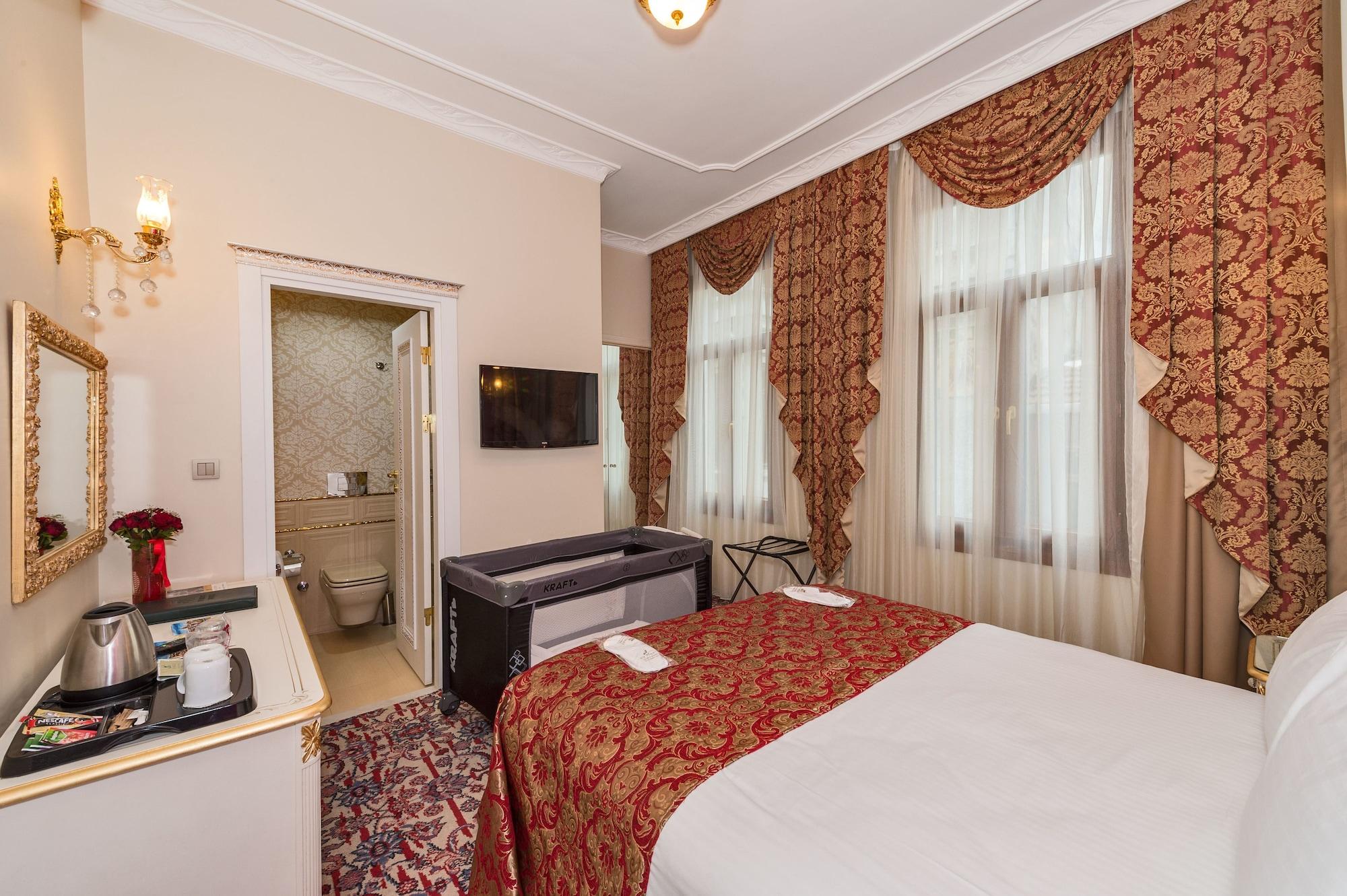 איסטמבול By Murat Crown Hotel Taksim מראה חיצוני תמונה