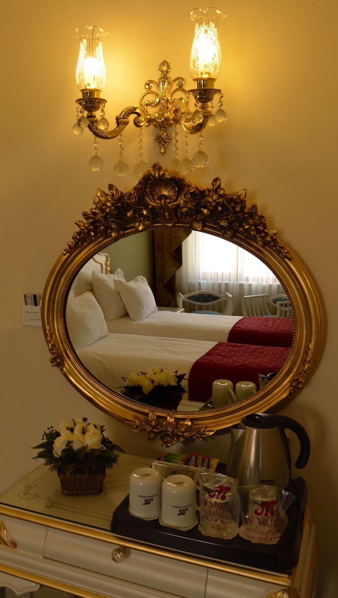 איסטמבול By Murat Crown Hotel Taksim מראה חיצוני תמונה