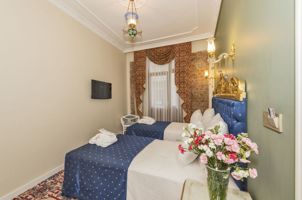 איסטמבול By Murat Crown Hotel Taksim מראה חיצוני תמונה