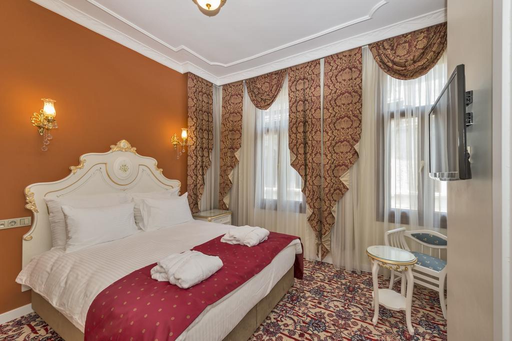 איסטמבול By Murat Crown Hotel Taksim מראה חיצוני תמונה